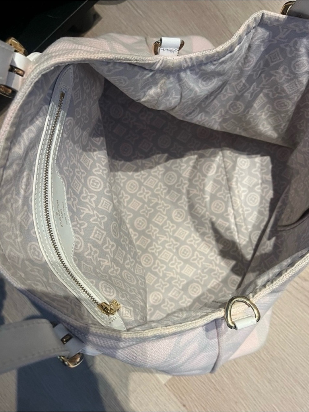 Louis Vuitton Pink Canvas Tahitienne Cabas Pm bag 💯authenticated - Picture 9 of 13